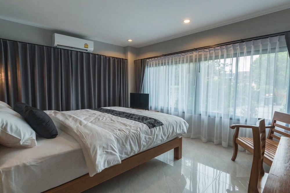 The Besavana Phuket 40/68