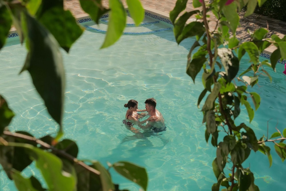 Isla Bonita Zanzibar Beach Resort 38/48