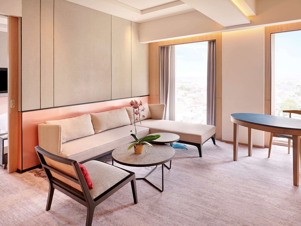 Mercure Samarinda 42/75