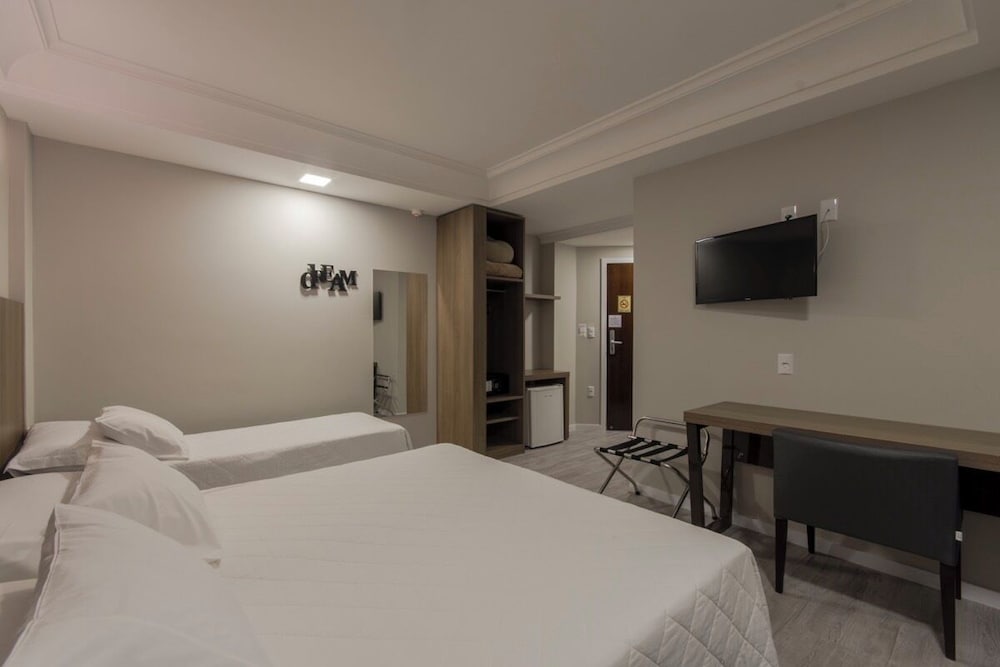 SUITE, ACCESSIBLE