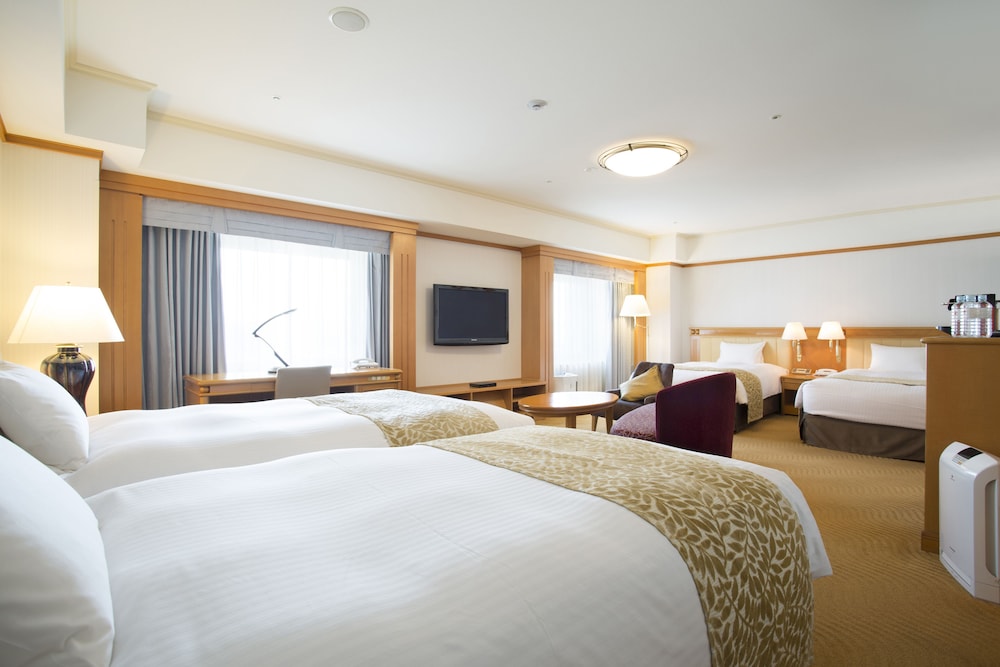 Hotel Nikko Kansai Airport 40/80