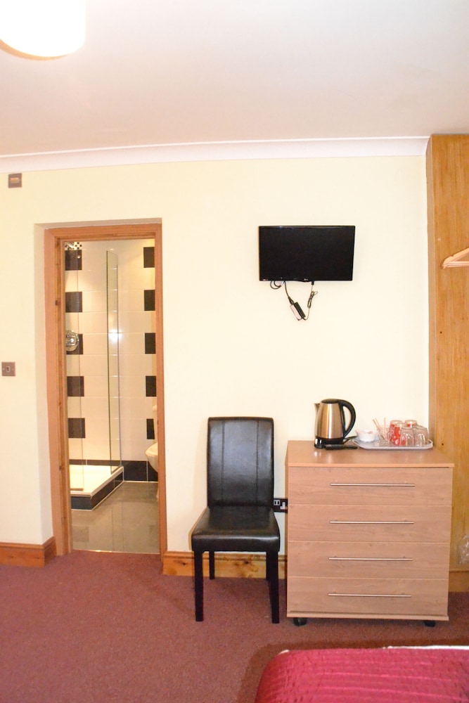 Hotel 65 48/62