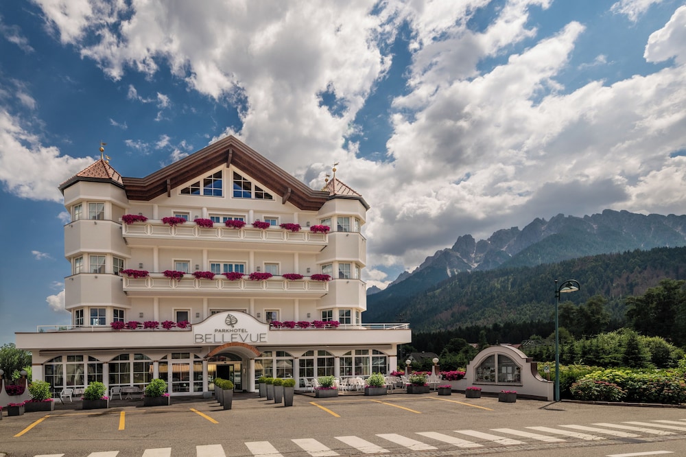 Park Hotel Bellevue 4/64