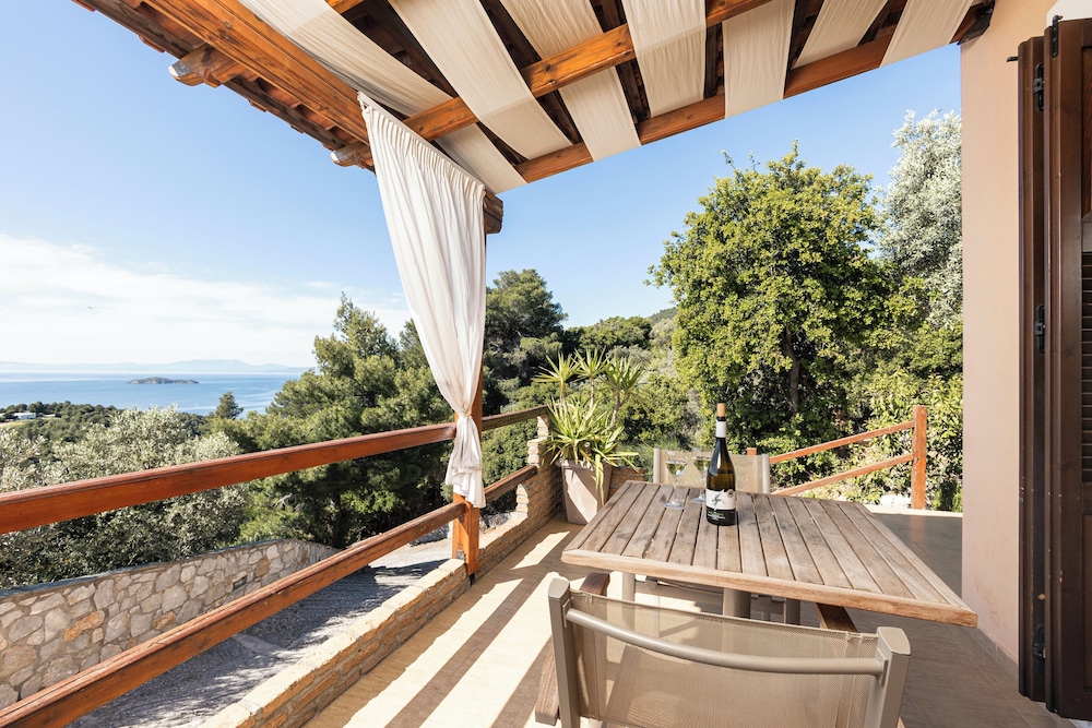 Skiathos Garden Cottages 22/49