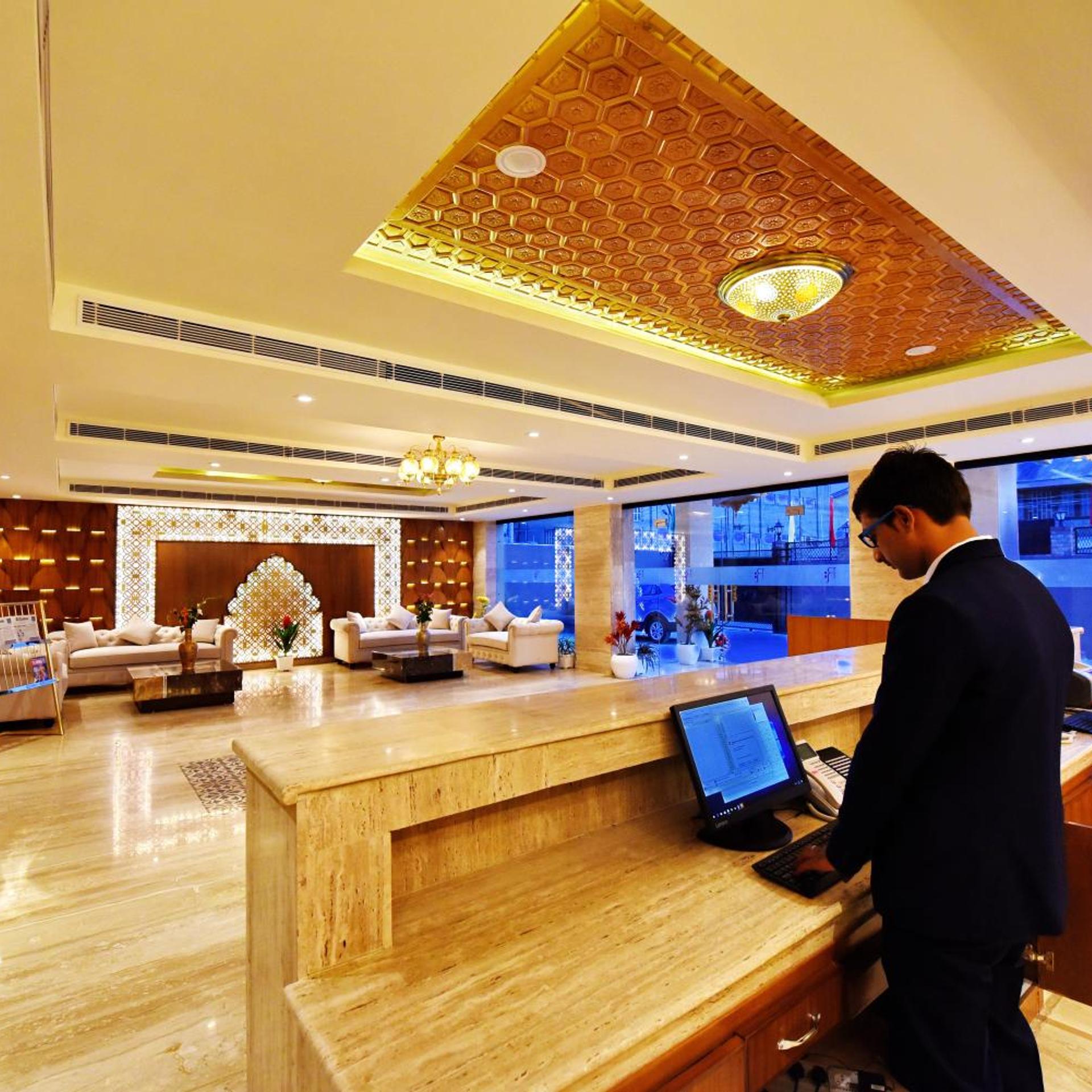 Regenta Central Point Srinagar 11/50