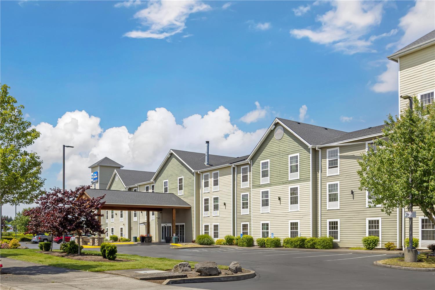 Best Western Woodburn 6/46