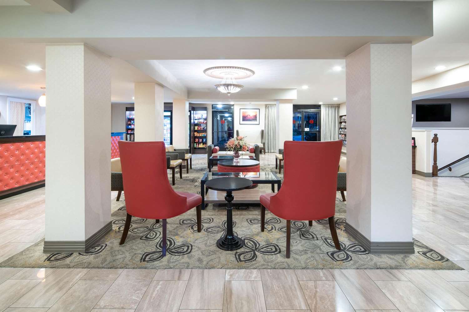 Ramada by Wyndham Burbank Airport 37/51