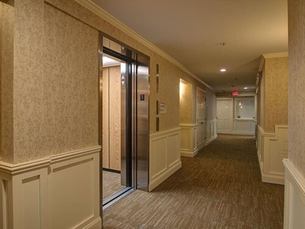 Sag Harbor Inn 6/17