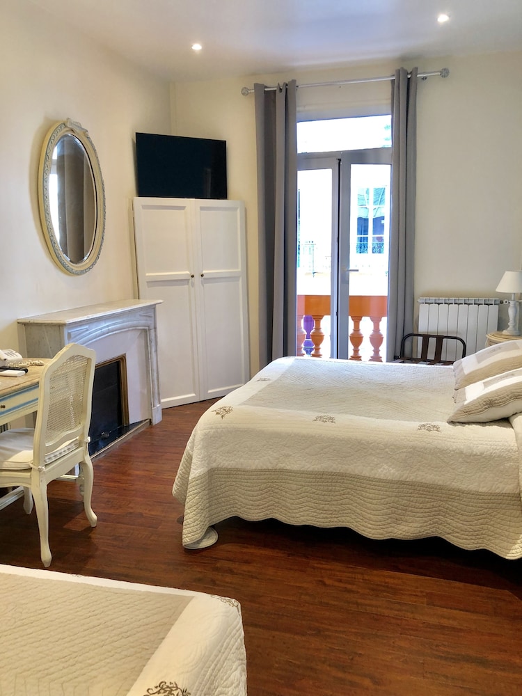 Lepante Hotel 35/51