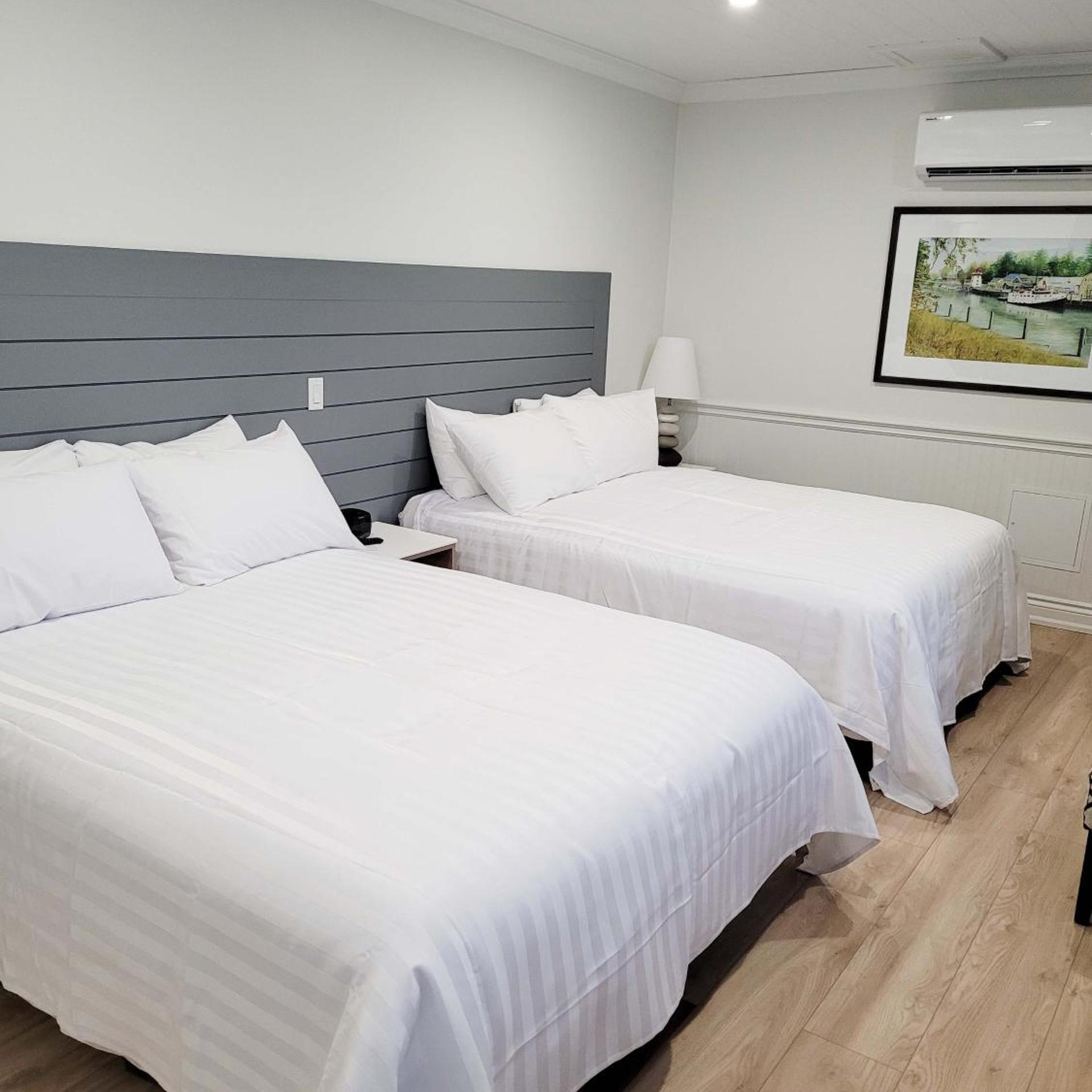Deluxe, Double Bed