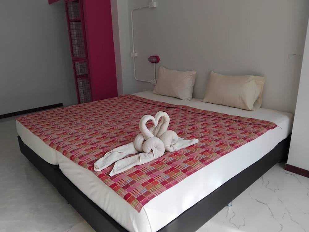 Khaolak Summer House Resort 2 28/67