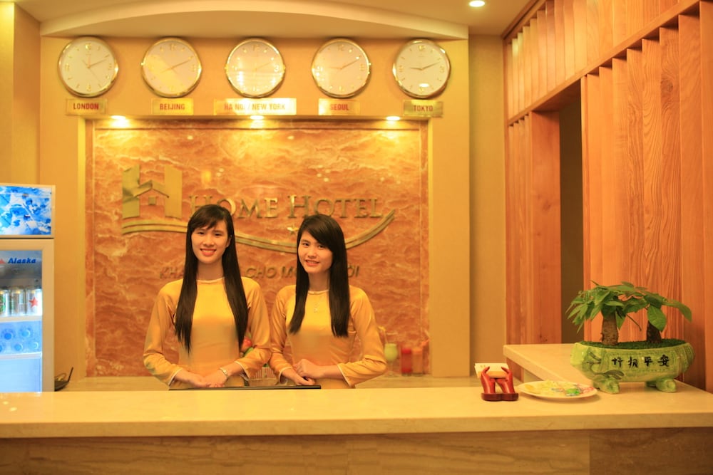 Home Hotel Truong Cong Giai 9/50