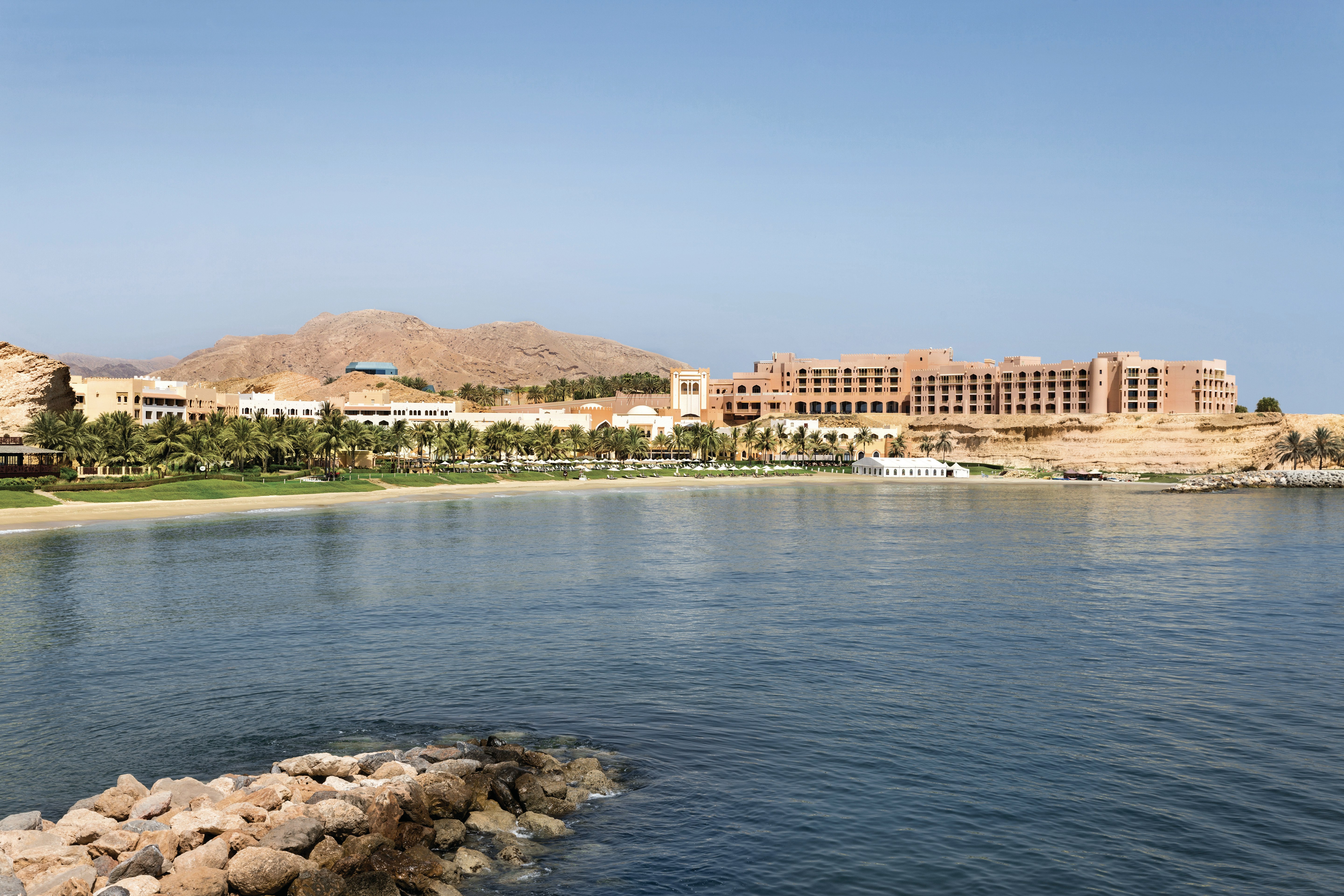 Hilton Muscat Al Bandar 46/50