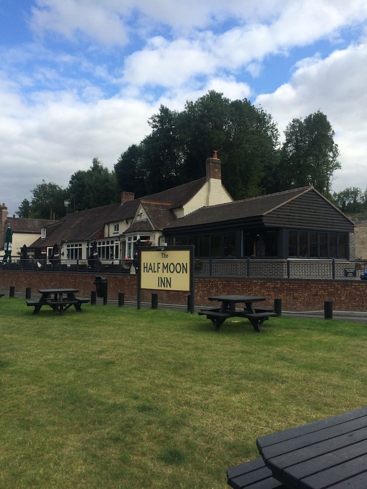 Half Moon Jackfield 38/46