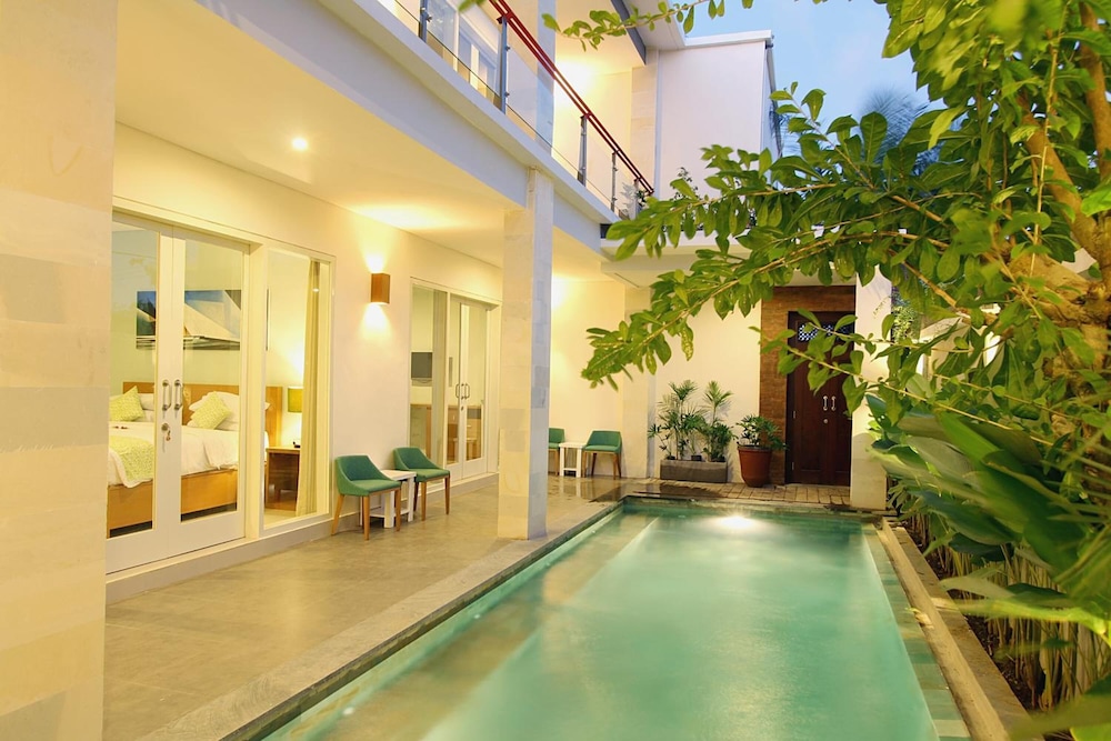Apple Suite Apartment 47/56