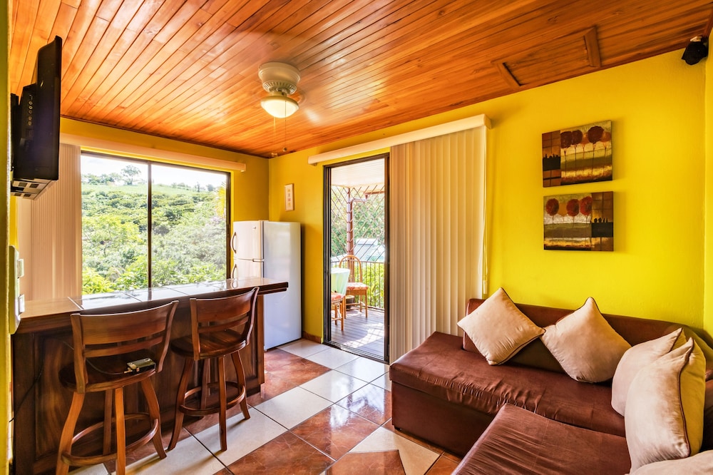 La Terraza Guest House 34/50