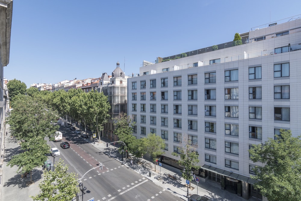 UMA Suites Atocha 3/50