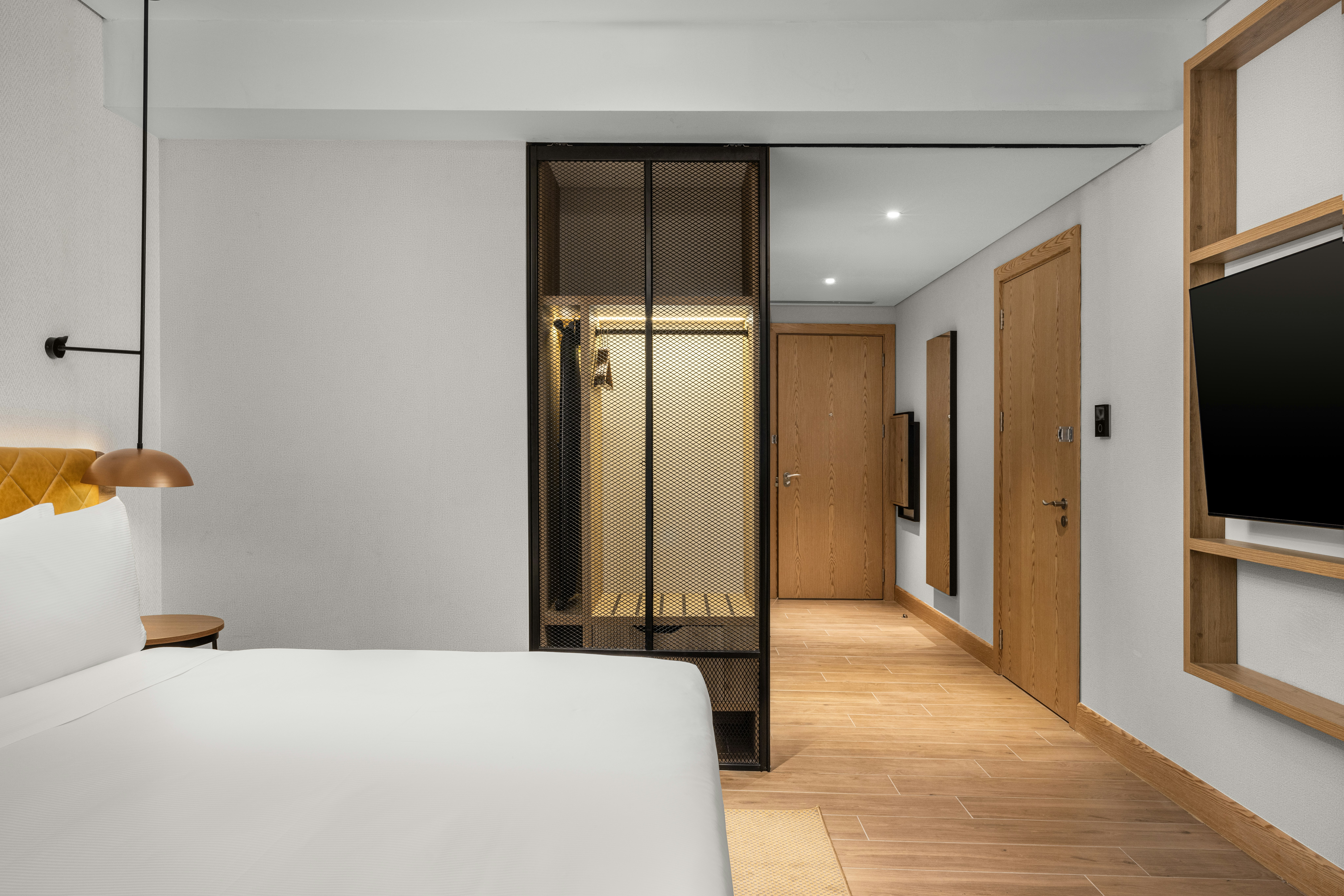 ROOM, KING BED, CITY VIEW, SOFA