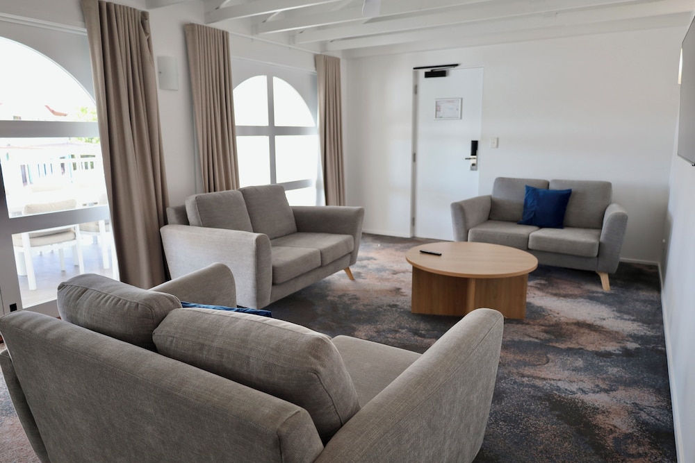 Don Pancho Beach Resort 28/50