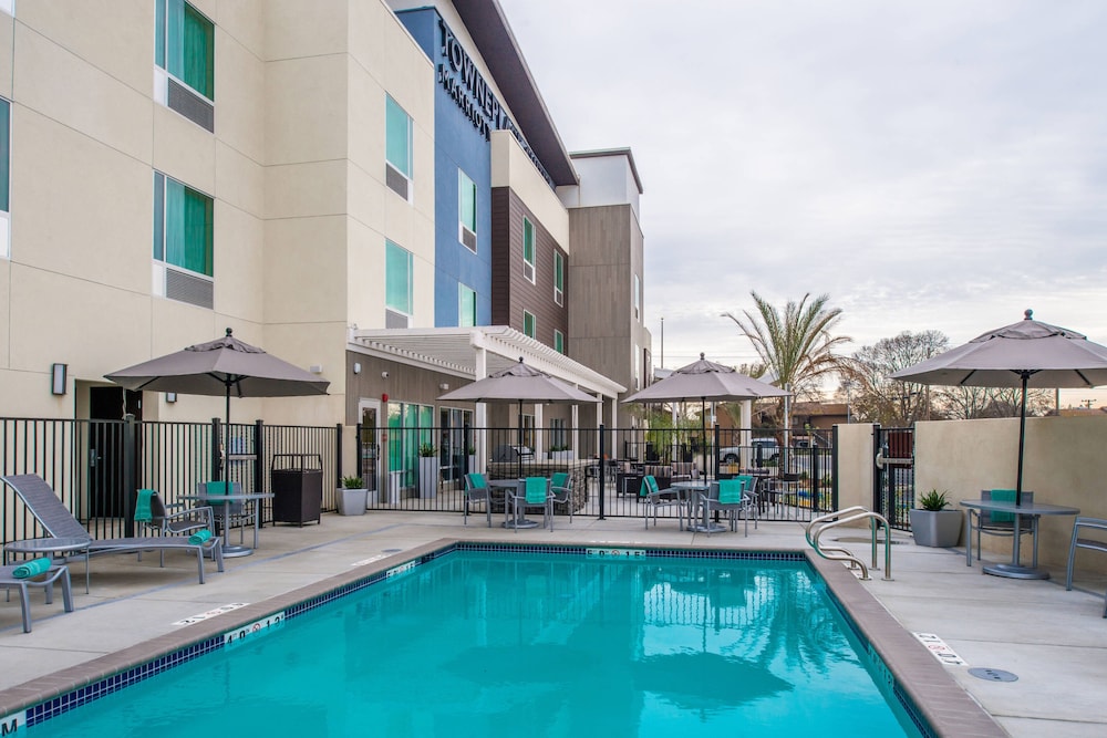 Towneplace Suites By Marriott Merced 3/54