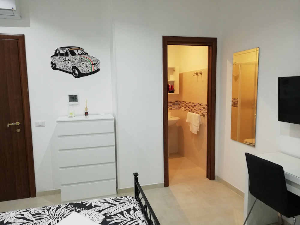Imera Rooms 2/50