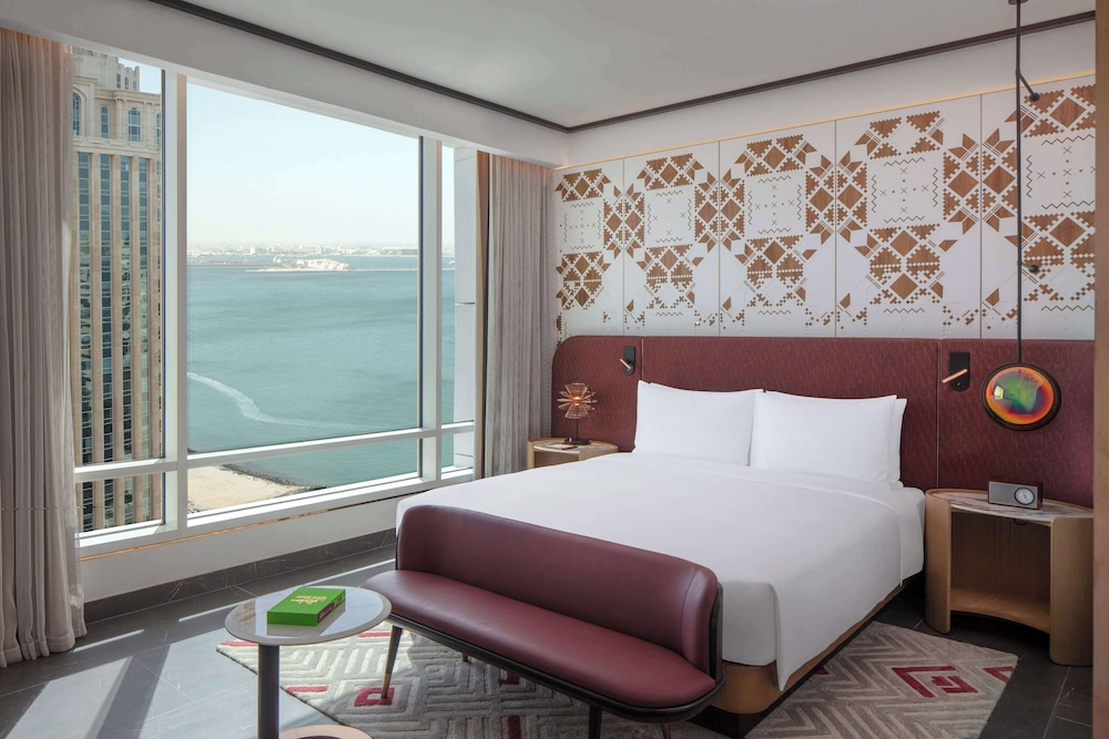 Andaz, Suite, King Bed