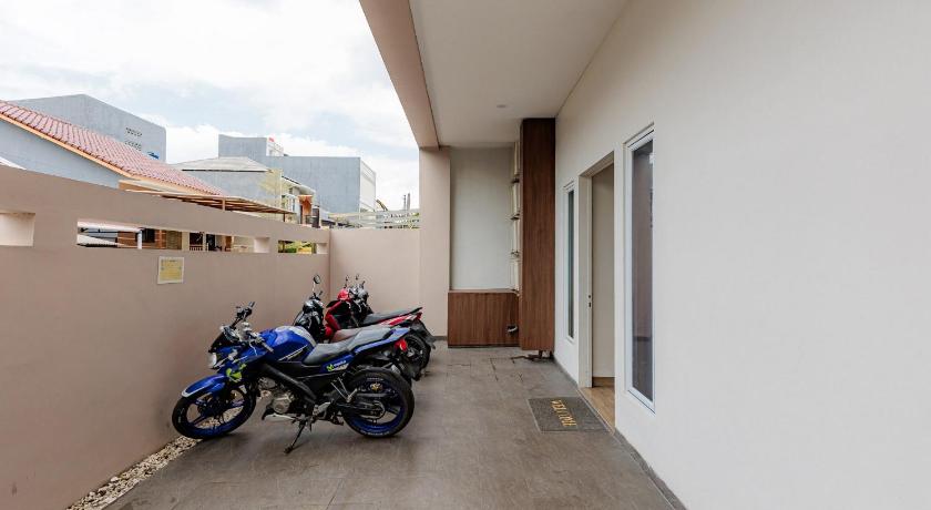 RedDoorz near Taman Palem 36/45