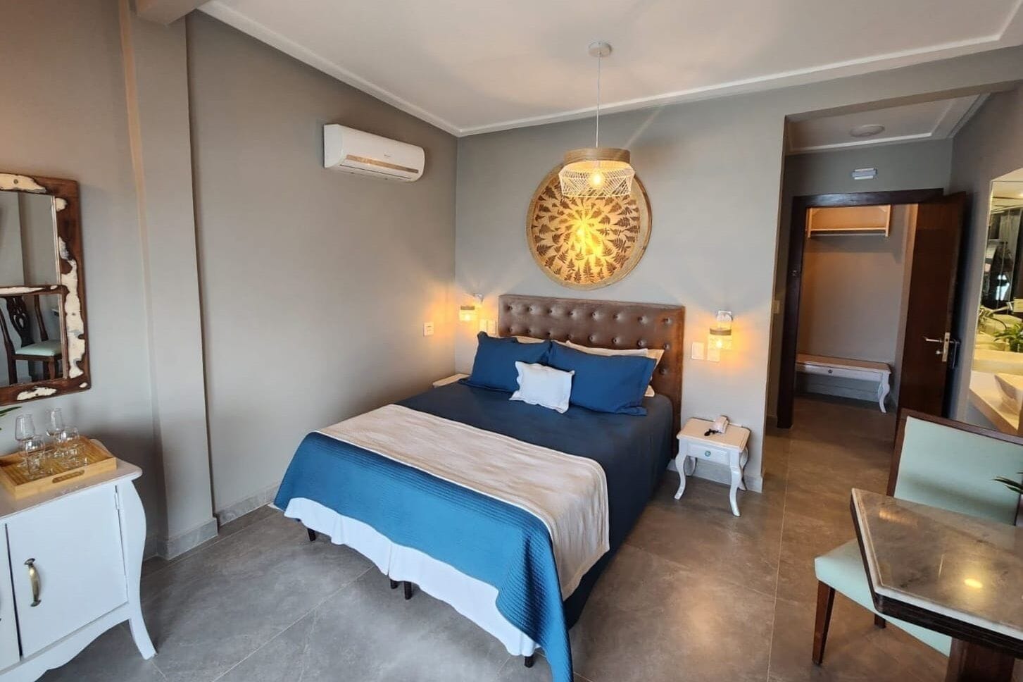 Suite, Queen Bed, Annex