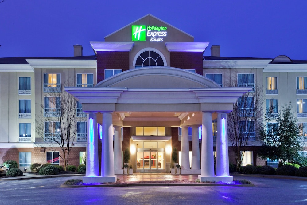 Holiday Inn Express Hotel And Suites Greenville I 85 Woodruff Rd 2/72