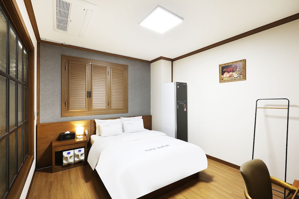Hotel Food & Tour 14/50