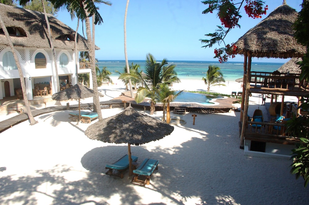 Waterlovers Beach Resort 46/48