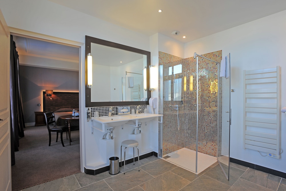 Le Grand Hotel de Tours 6/49