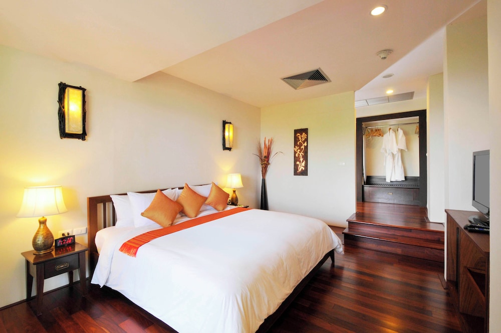 Coral, Deluxe, Studio, King Bed