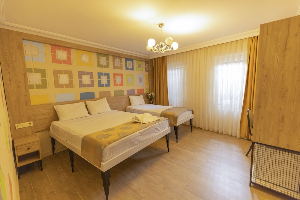 De Maree Hotel 6/53