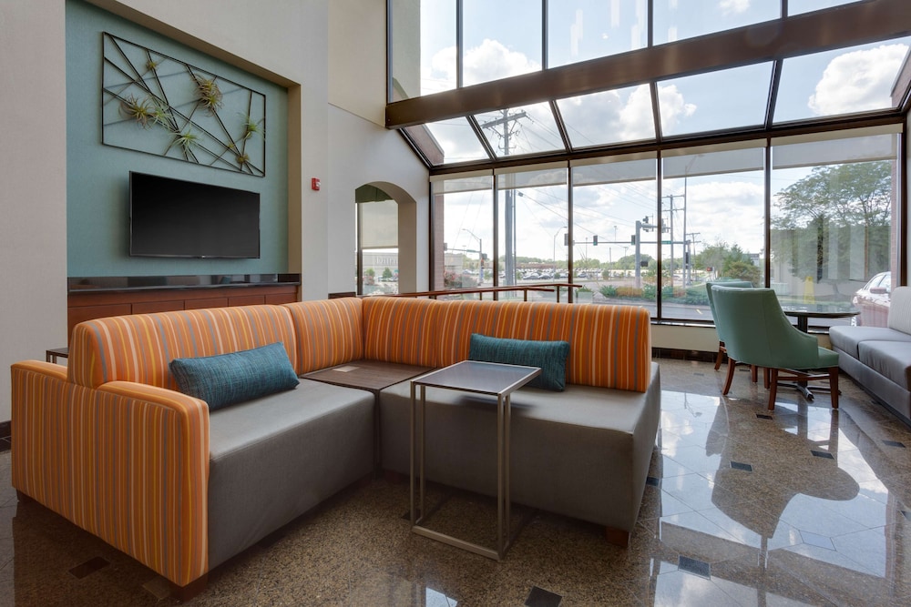 Drury Inn and Suites Columbia stadium Boulevard 23/33
