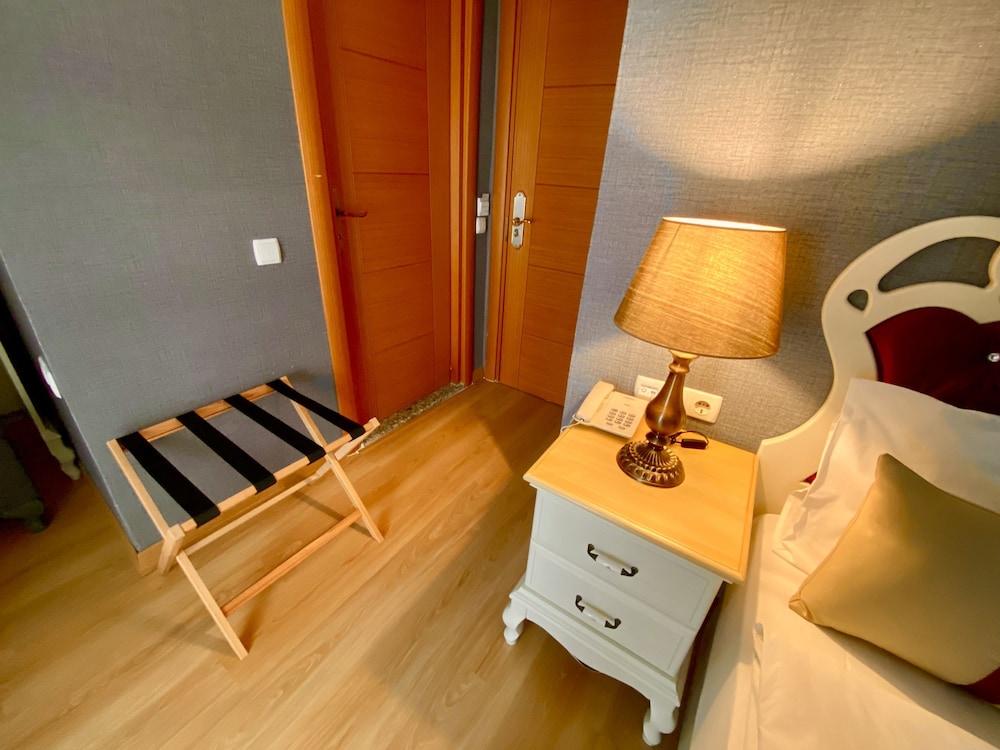 Santefe Hotel 40/64