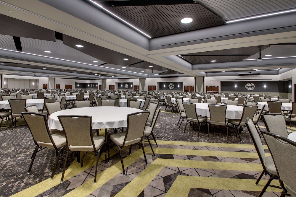 Drury Plaza Hotel Cape Girardeau Conference Center 45/50