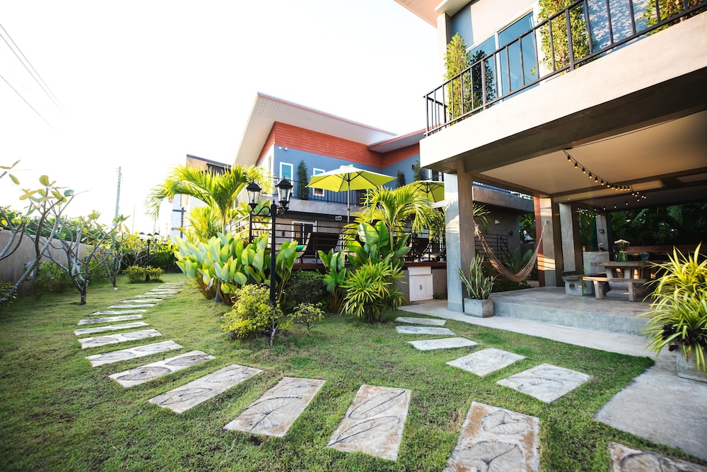 Villa Rajapruek 43/50