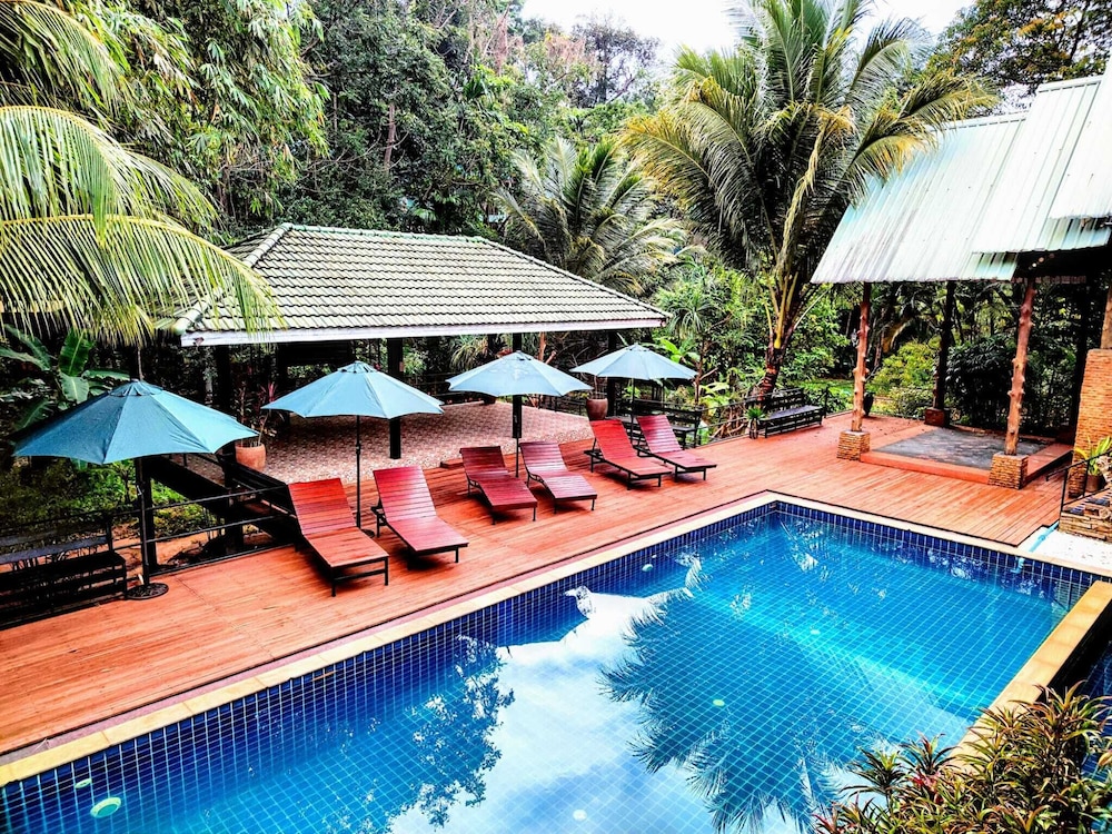 Phuket Jungle Experience Resort 29/35