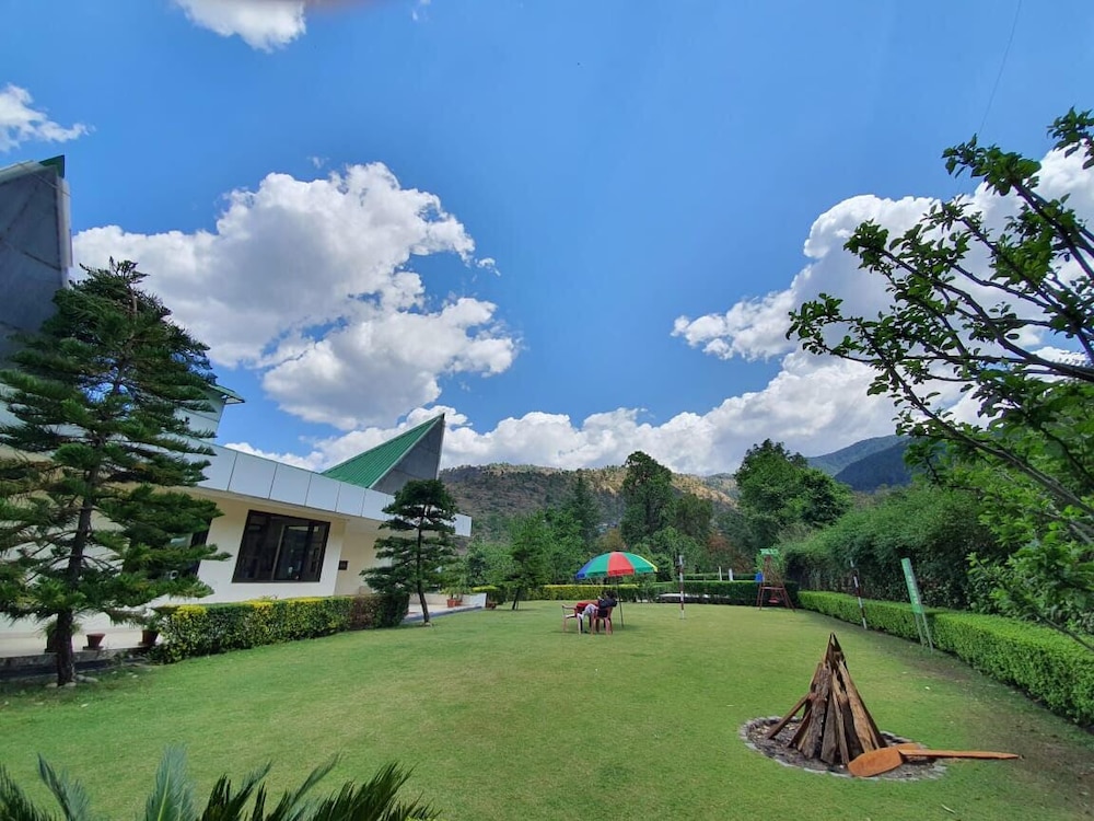 Flag House Resort 41/50