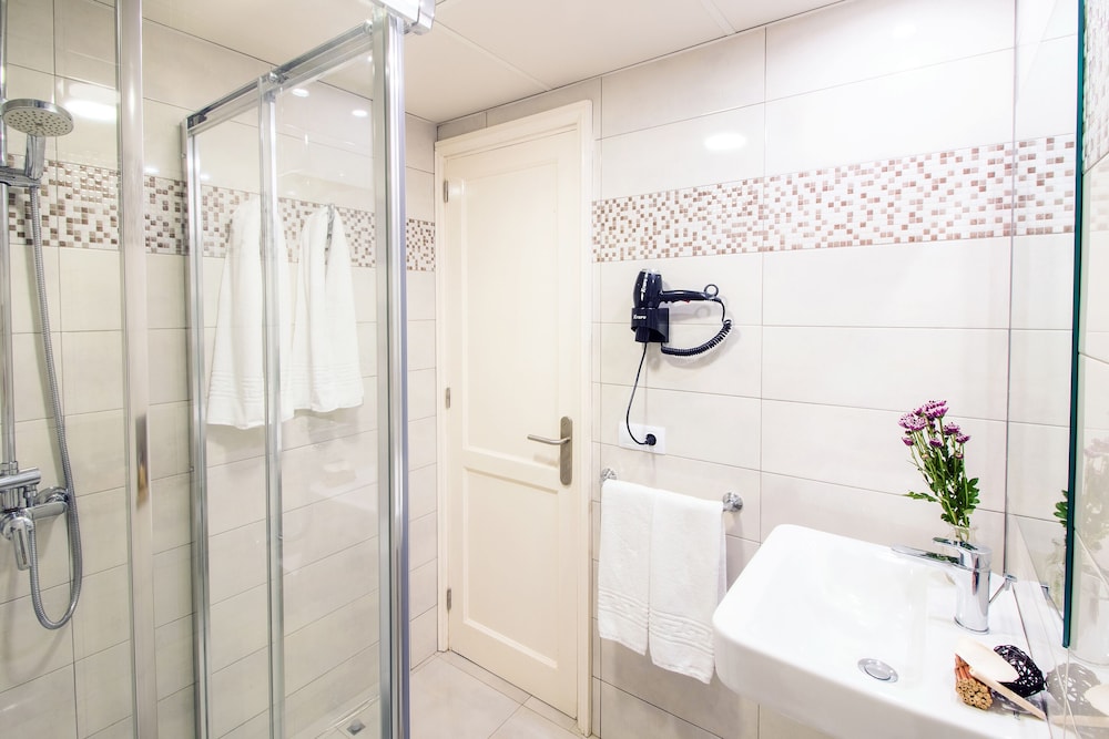 Apartamentos LIVVO Oasis 29/70
