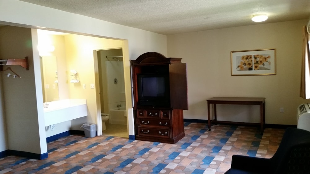Travel Inn Motel 27/50