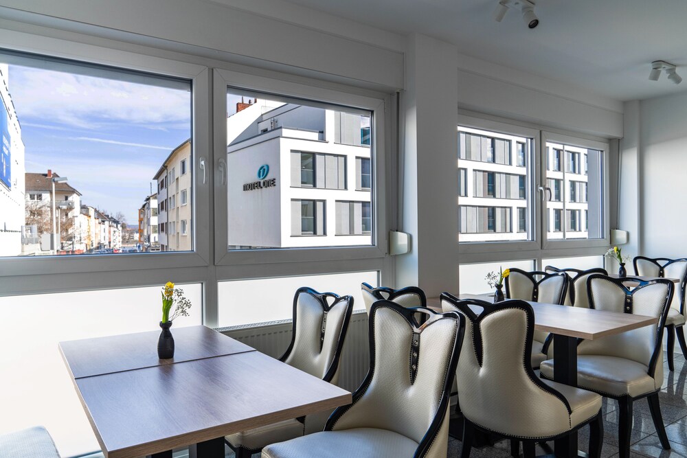 Hotel 83 9/19