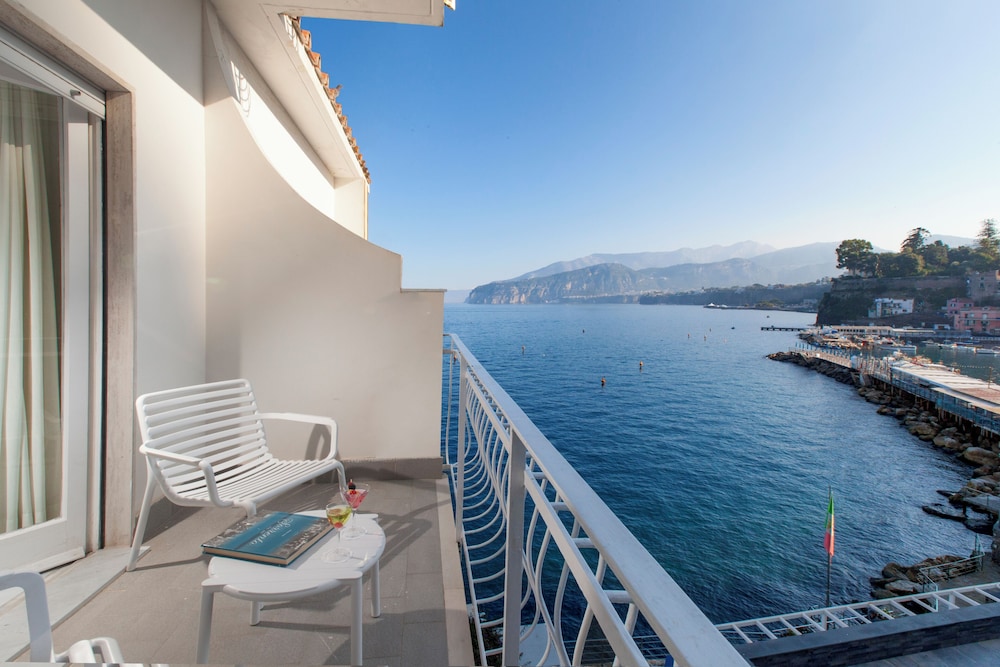 Hotel Admiral Sorrento 42/47