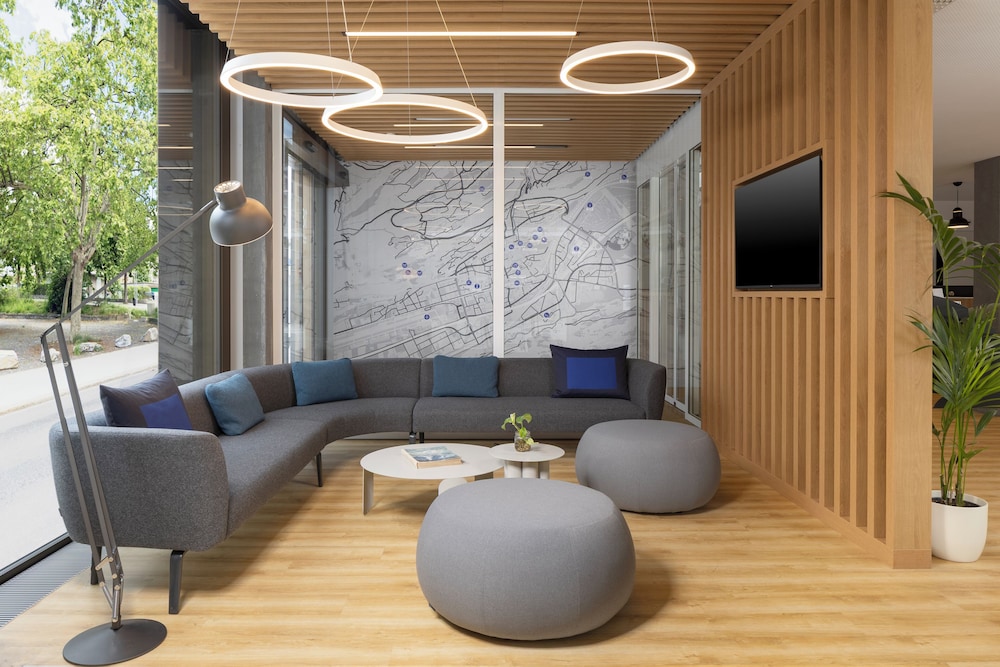 Holiday Inn Express and Suites Sion By IHG 29/50
