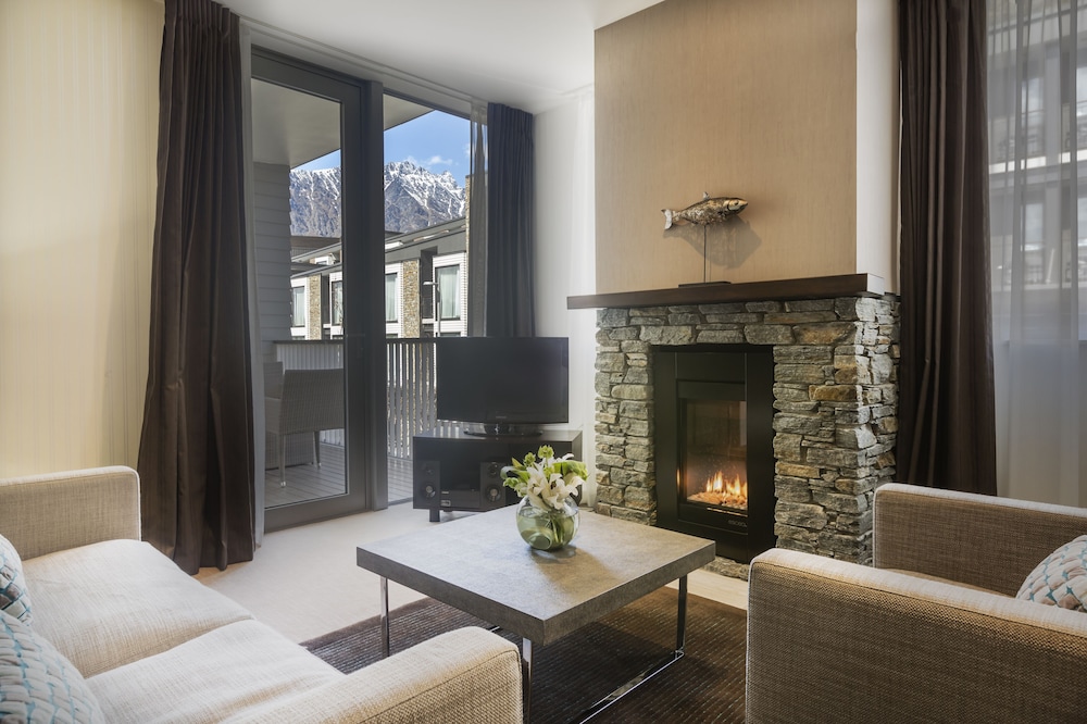 Hilton Queenstown Resort and Spa 55/89