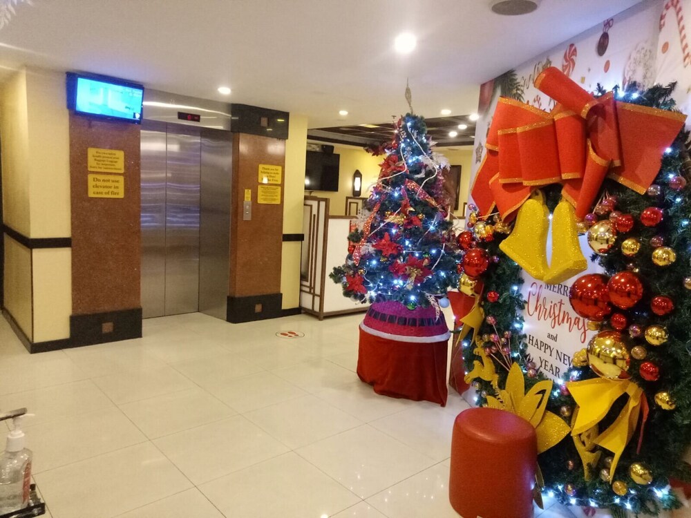 Hotel Sogo Avenida 27/35