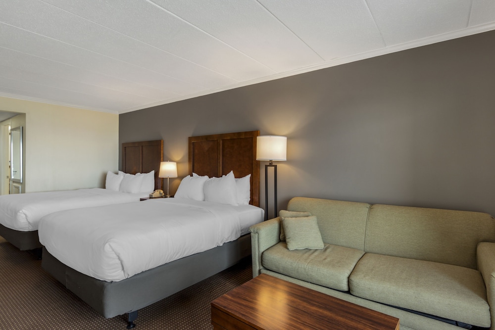 Room, 2 Queen Beds, Ocean Front