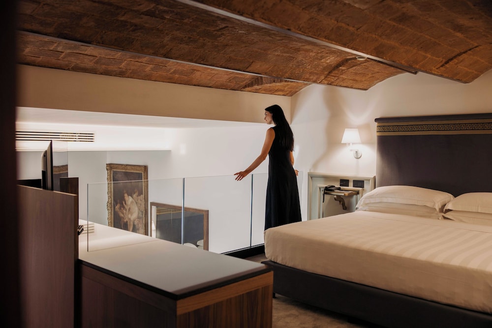 PRESIDENTIAL, EXECUTIVE, SUITE