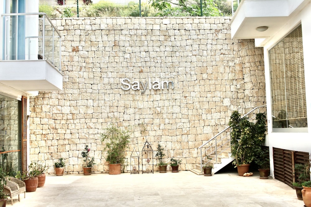 Saylam Suites 15/66